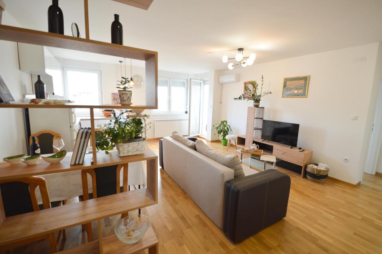 Shine24 - Spacious And Bright Apartment - New Novi Sad Exterior foto